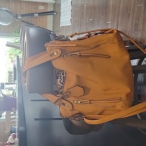 Jessica Simpson handbag